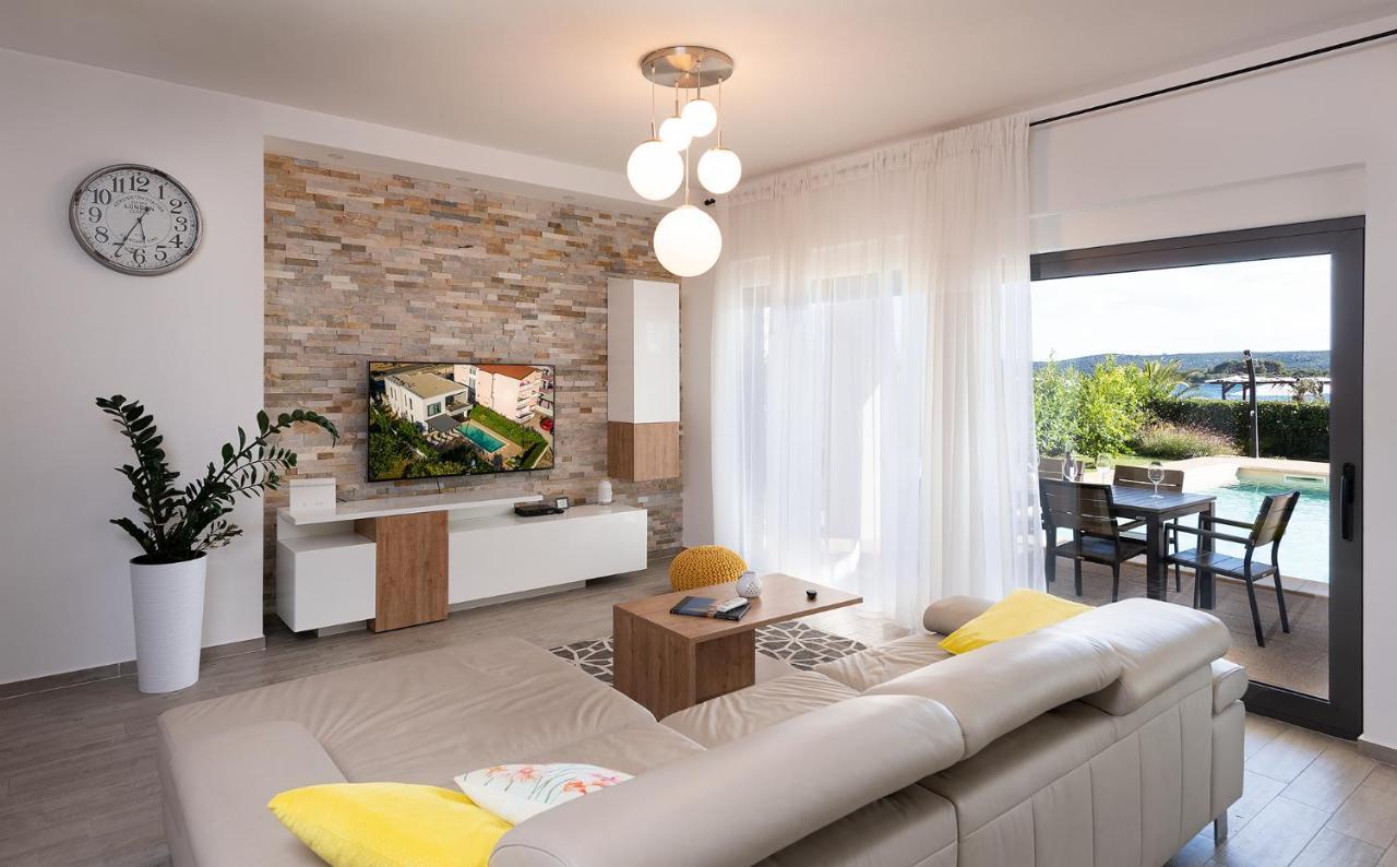 Villa Lu-Ma Turanj Esterno foto