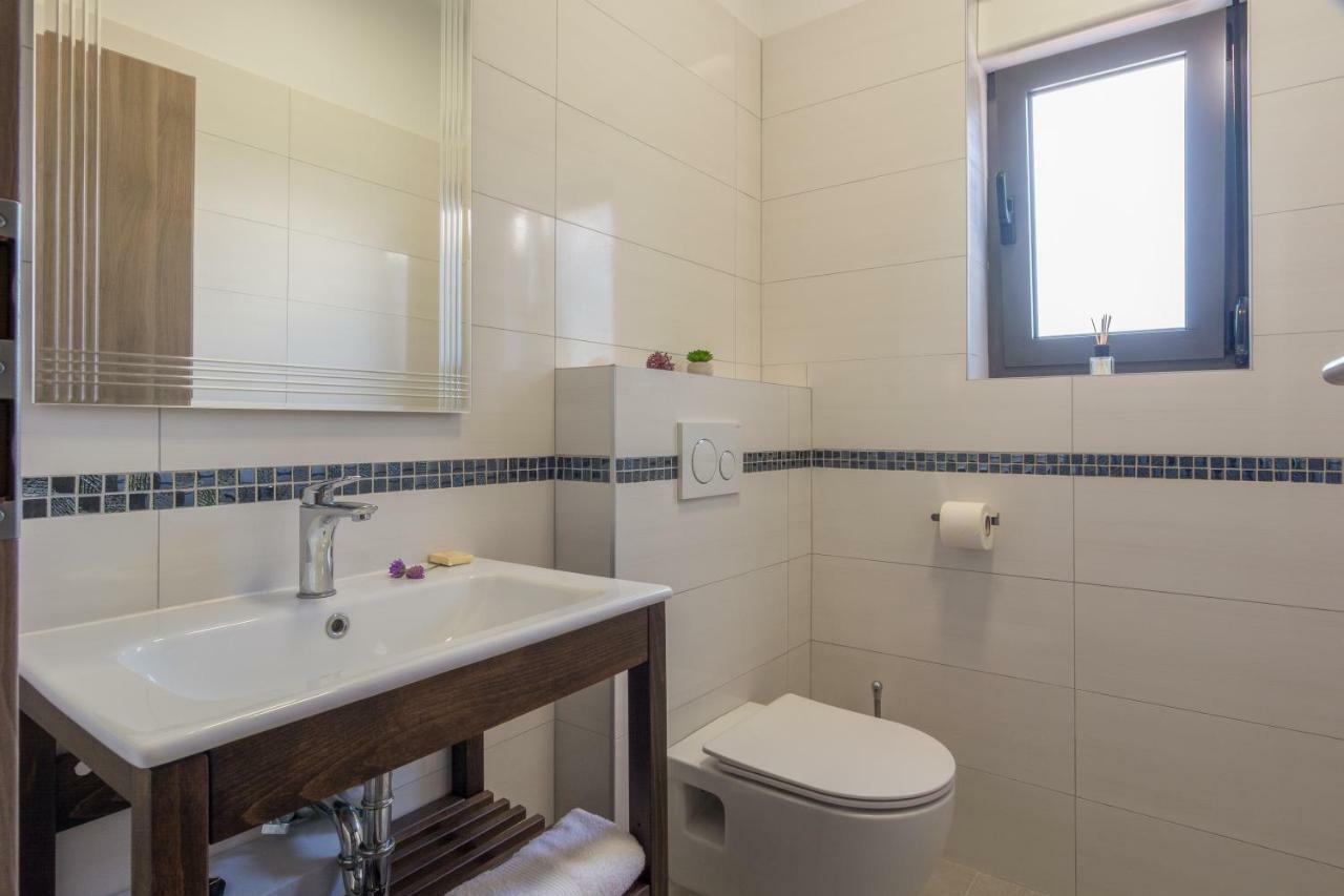 Villa Lu-Ma Turanj Esterno foto